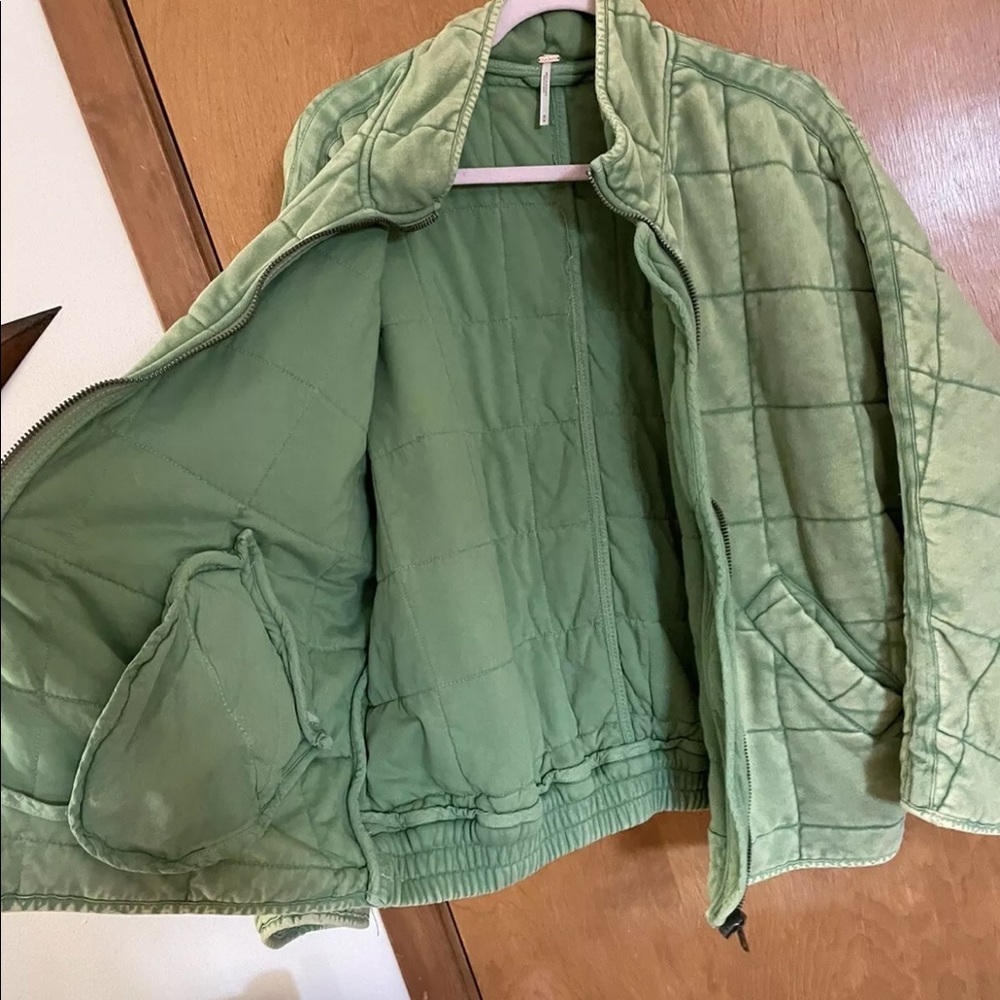 Free People Quilted Dolman Jacket Emerald Moth Green Puffer oversized acid wash - Picture 5 of 9